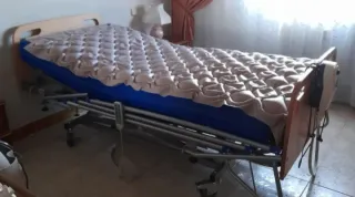 COLCHÓN ANTIESCARAS DE 90CM