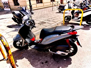 Piaggio Medley S 125 Gris