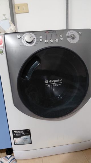 Lavatrice Hotpoint Ariston Aqualtis