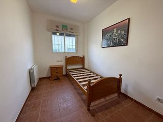 Casa adosada en alquiler en San Antonio de Benagéber