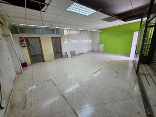 Local comercial en alquiler en Centre en Torredembarra