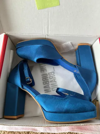 Zapatos de plataforma, color azul. Xti