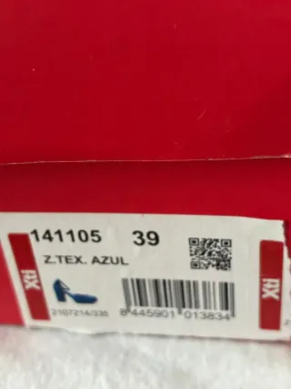 Zapatos de plataforma, color azul. Xti