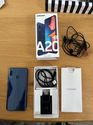 Samsung Galaxy A20 Negro