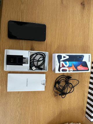 Samsung Galaxy A20 Negro