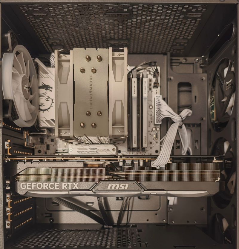 POTENTE PC GAMING 4K Y WORKSTATION GAMA ALTA afbeelding 5