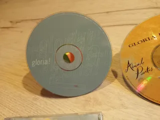 CDs Gloria Estefan Latino