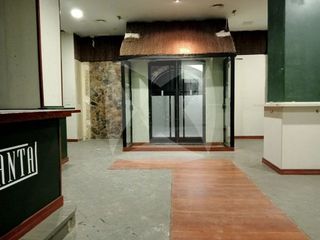 Local comercial en alquiler en Santa Marina - La Paz en Badajoz