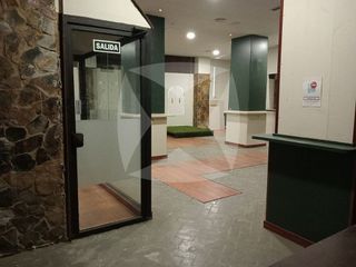 Local comercial en alquiler en Santa Marina - La Paz en Badajoz