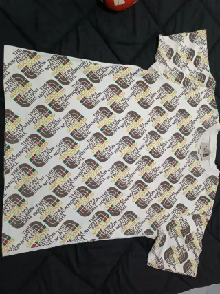 Camiseta edición especial the north face gucci