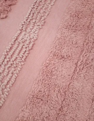 Alfombra grande de algodón rosa Lorena Canals