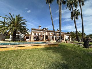 Chalet en venta en Ontinyent