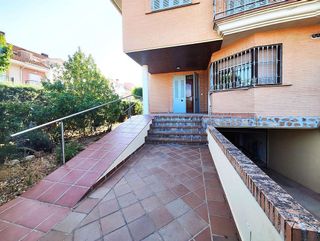 Chalet en venta en PAU 2-600 en Puertollano