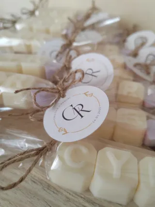 Jabones personalizados con nombres