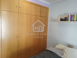 Casa adosada en venta en Requena