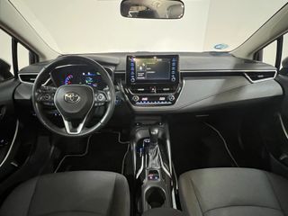 Toyota Corolla 1.8 125H BUSINESS PLUS E-CVT SEDAN