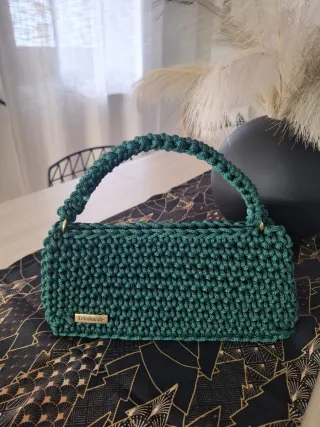 Pochette uncinetto verde