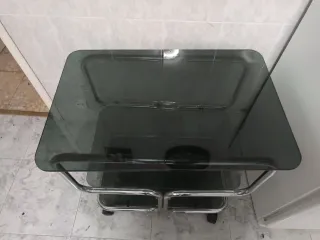 Mesa TV cristal y metal