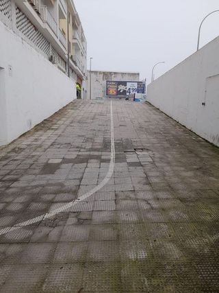 Garaje en venta en Coria del Río