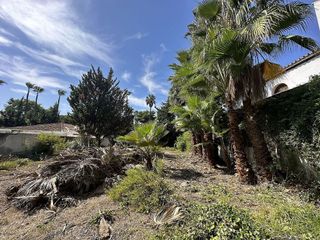 Terreno en venta en Nueva Andalucía centro en Marbella