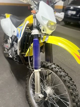 Suzuki DRZ400E 2003 Enduro