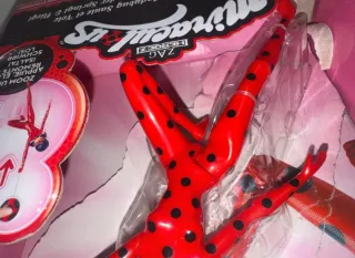 Muñeca Ladybug Jump & Fly Miraculous Bandai