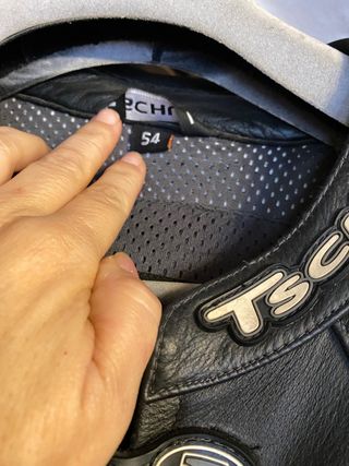 Mono de moto cuero negro