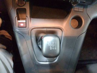 Peugeot Rifter Allure Business Standard