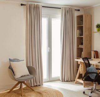 Cortina black out  beige INSPIRE 200x280cm