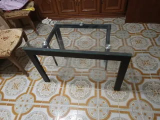 Mesa de centro cristal y metal