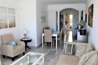 Piso en venta en Nueva Andalucía centro en Marbella