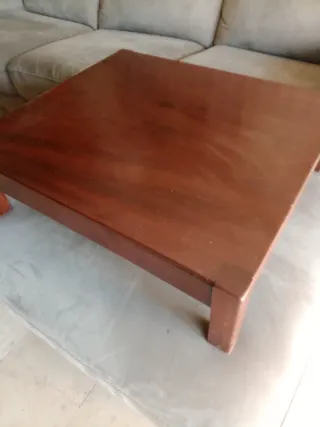 Tavolino da caffè in legno marrone