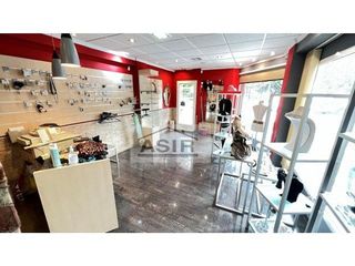 Local comercial en venta en L'Alquenència en Alzira