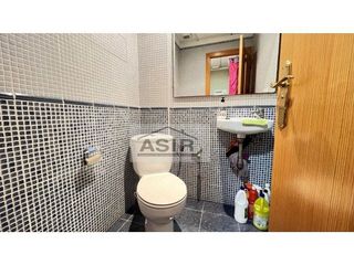 Local comercial en venta en L'Alquenència en Alzira