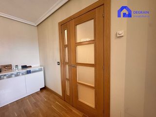 Piso en venta en Milán - Pumarín - Teatinos en Oviedo