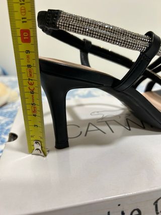 Sandalias de tacón con pedrería brilli brilli