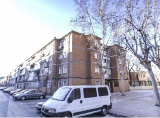 Piso en venta en Reyes Católicos en Alcalá de Henares