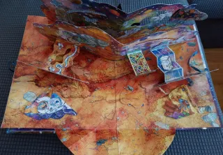 Libro pop up El Universo