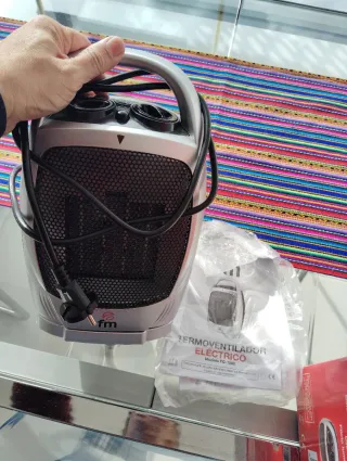 Calefactor FM TC-1800 Termoventilador Eléctrico