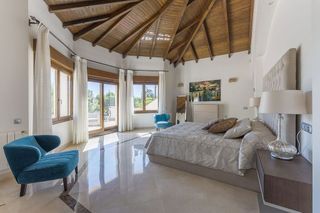 Chalet en alquiler en Nueva Andalucía centro en Marbella