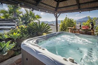 Casa en alquiler en Benahavís