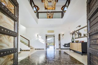 Casa en alquiler en Benahavís