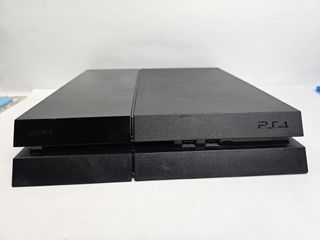 Sony PlayStation 4 – Firmware 10.50 – 1TB + Joypad