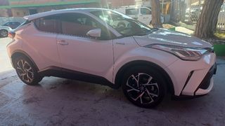 Toyota C-HR 2021 SOLO 45.000 KMS