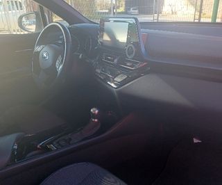 Toyota C-HR 2021 SOLO 45.000 KMS