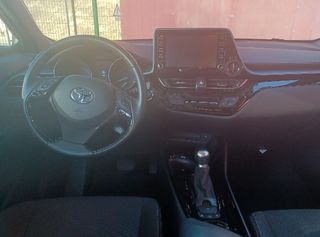 Toyota C-HR 2021 SOLO 45.000 KMS