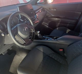 Toyota C-HR 2021 SOLO 45.000 KMS
