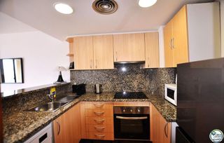 Piso en venta en Salatar en Roses