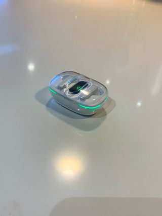 Auriculares Bluetooth blancos