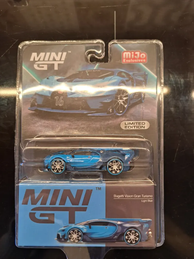 Mini GT Bugatti Vision Gran Turismo Light Blue de segunda mano por 50 EUR en Gavà en WALLAPOP
